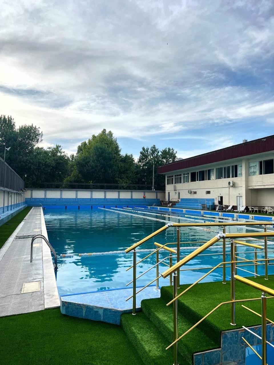 Grand Avenue Hotel Taškent Exteriér fotografie